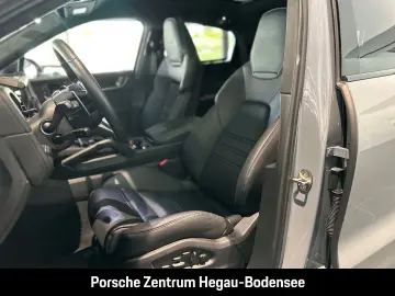 PORSCHE Cayenne Turbo E-Hybrid Coupe SportDesign Carbon