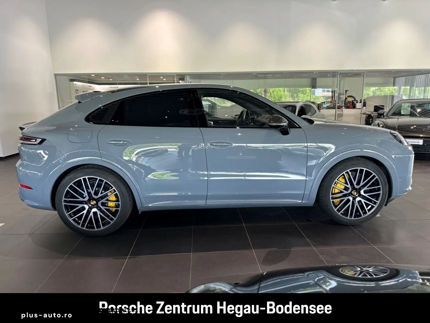 PORSCHE Cayenne Turbo E-Hybrid Coupe SportDesign Carbon