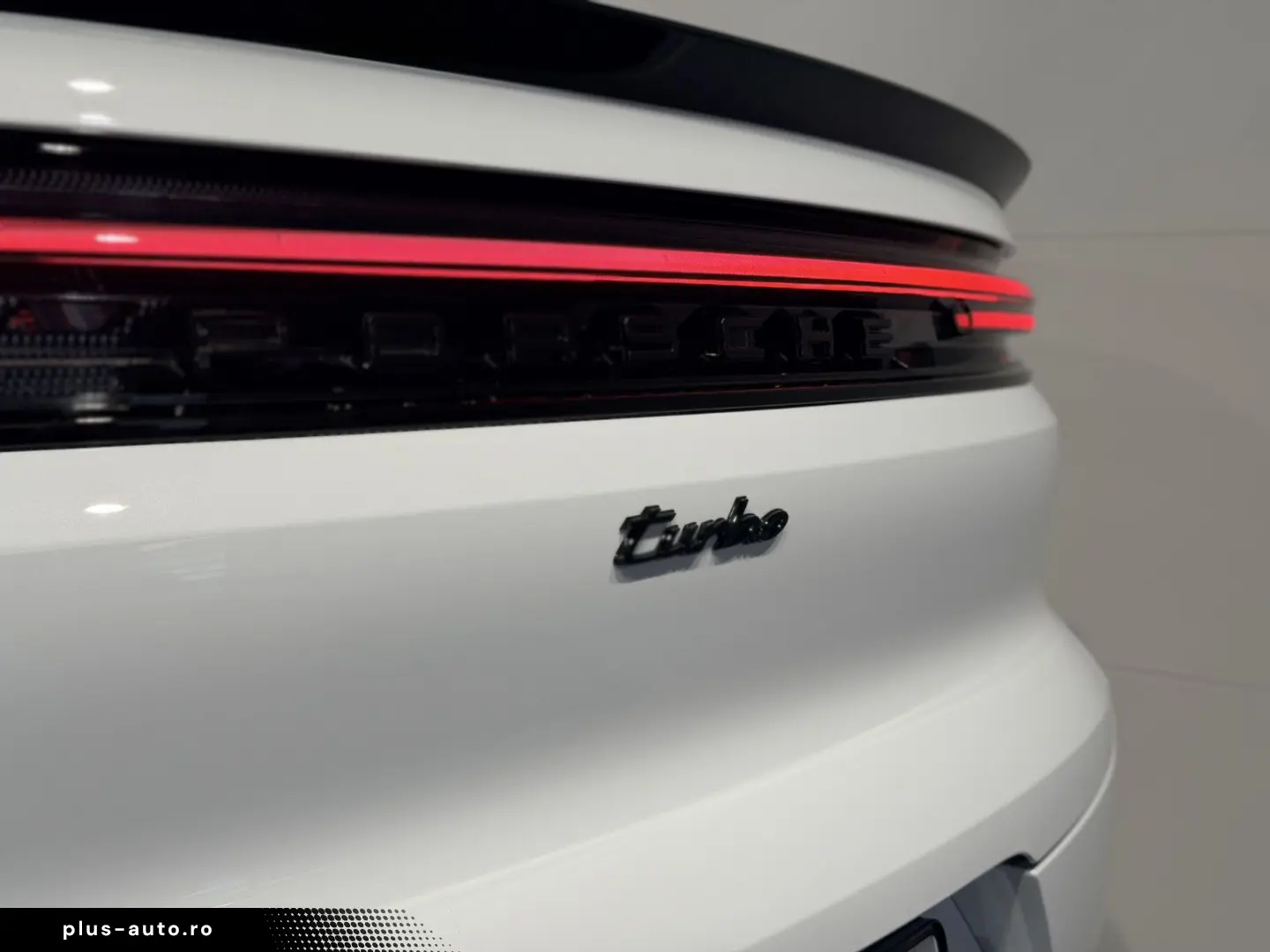 PORSCHE Cayenne Coupe Turbo E-Hybrid HA-Lenk InnoDri HUD