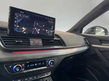 AUDI Q5 S line 40 TDI quattro Matrix B&O Kamera AHK