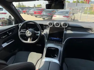 MERCEDES-BENZ GLC 300e 4Matic AMG MBUX Night AHK Dis…