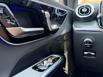 MERCEDES-BENZ GLC 300e 4Matic AMG MBUX Night AHK Dis…