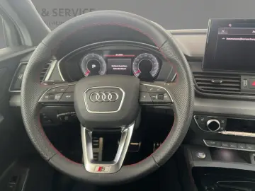 AUDI Q5 Sportback 40 TDI S line qua. AHK Matrix