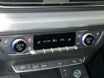 AUDI Q5 Sportback S line 40 TDI Quattro S-tronic  Nav