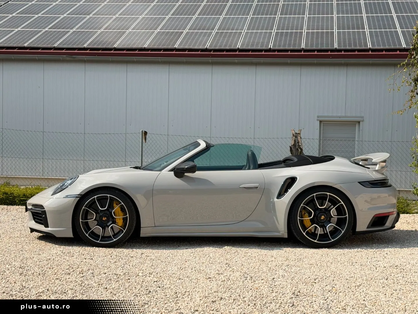PORSCHE 911 Turbo S Cabrio Burmester Lift ACC Carbon