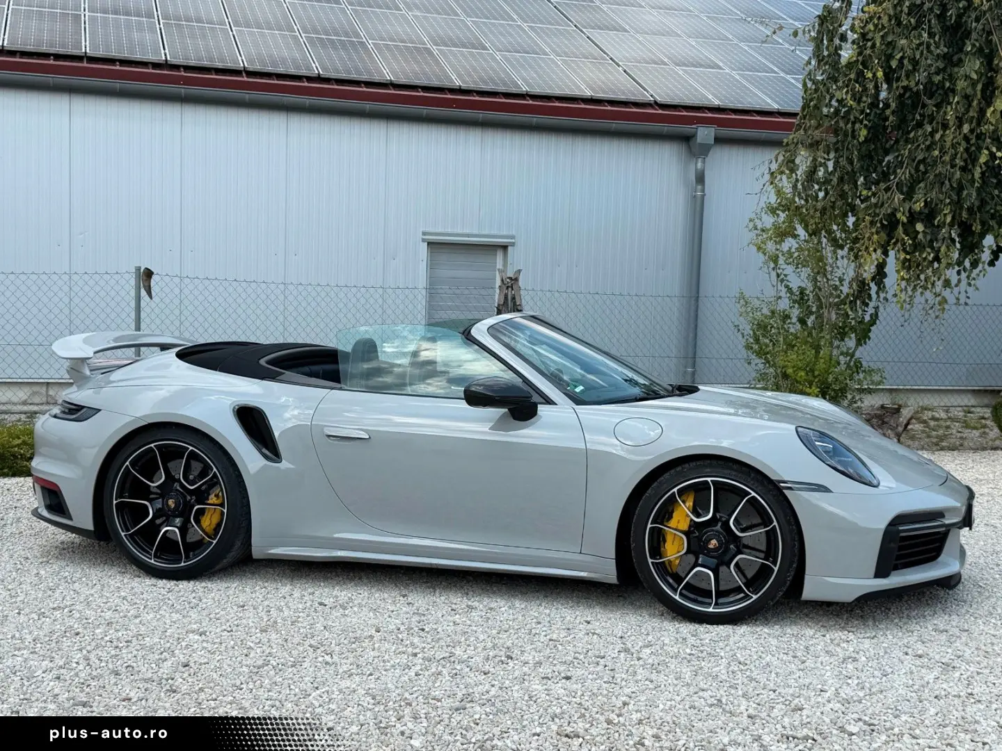 PORSCHE 911 Turbo S Cabrio Burmester Lift ACC Carbon