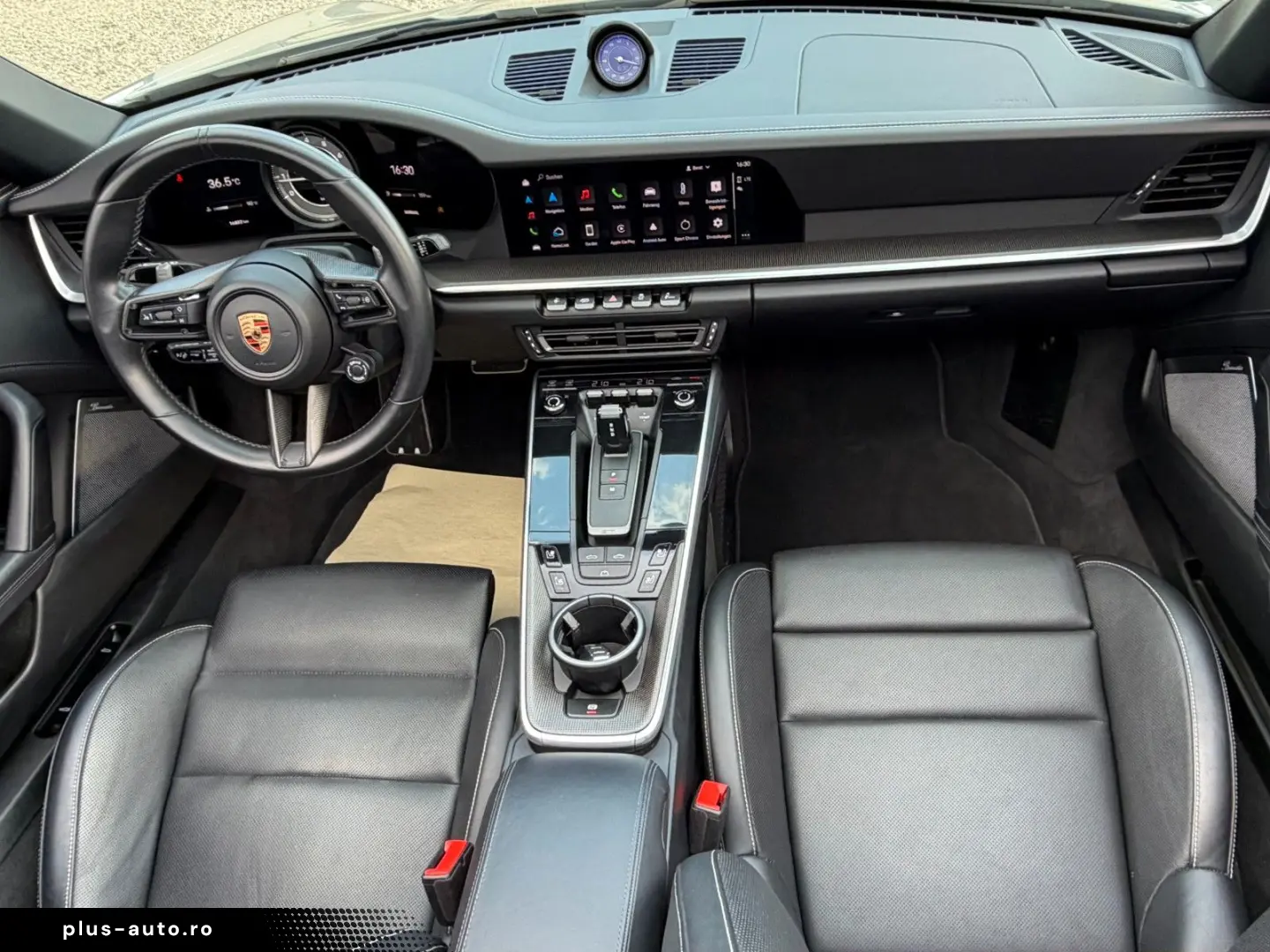 PORSCHE 911 Turbo S Cabrio Burmester Lift ACC Carbon