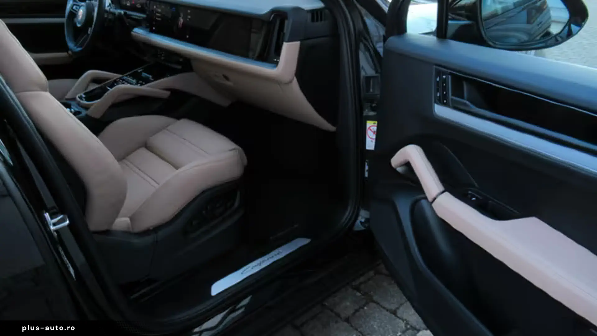 Porsche Cayenne New Coupe E-Hybrid TV