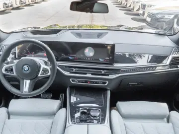 BMW X5 50e M PRO.KOMFORT.SITZE.360 .H K.AHK.22