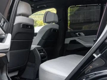 BMW X5 50e M PRO.KOMFORT.SITZE.360 .H K.AHK.22