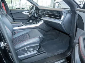 AUDI Q8 50 TDI quattro S Line tiptronic AHK STANDHZ.