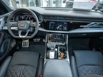 AUDI Q8 50 TDI quattro S Line tiptronic AHK STANDHZ.