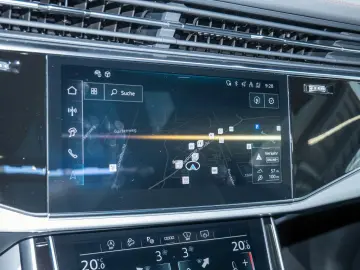 AUDI Q8 50 TDI quattro S Line tiptronic AHK STANDHZ.