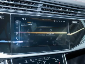 AUDI Q8 50 TDI quattro S Line tiptronic AHK STANDHZ.