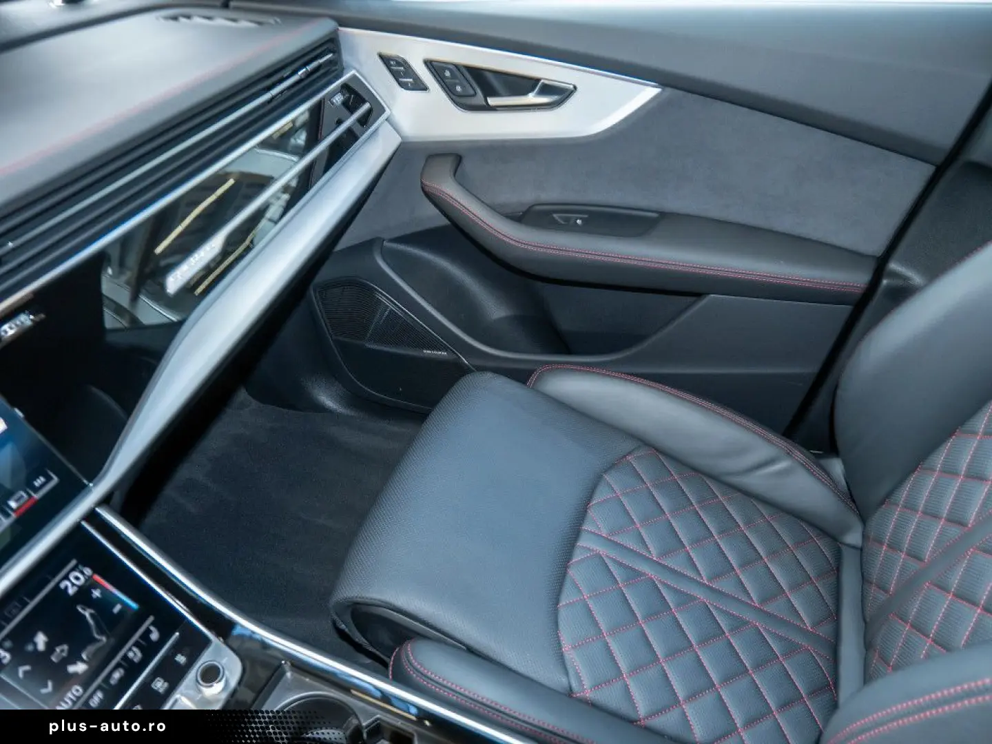AUDI Q8 50 TDI quattro S Line tiptronic AHK STANDHZ.
