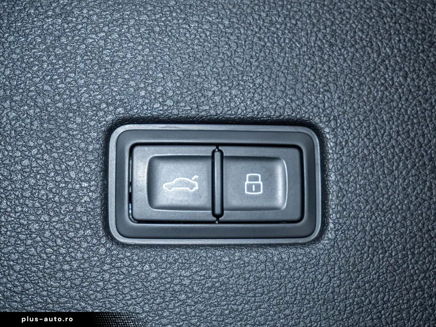 AUDI Q8 50 TDI quattro S Line tiptronic AHK STANDHZ.