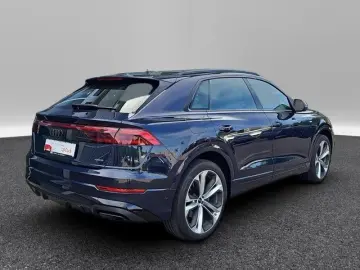 AUDI Q8 50 TDI quattro Tiptronic AHK Matrix