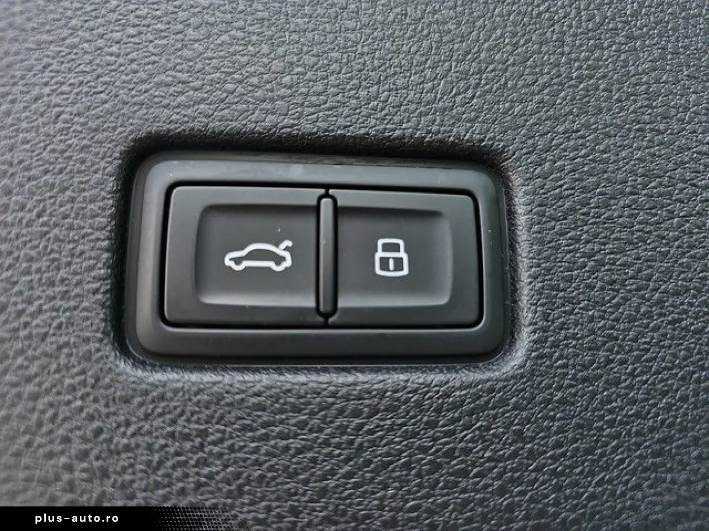 AUDI Q8 50 TDI quattro Tiptronic AHK Matrix