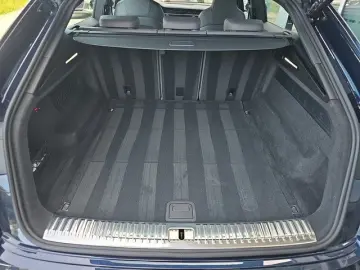 AUDI Q8 50 TDI quattro Tiptronic AHK Matrix