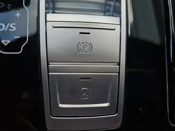 AUDI Q8 50 TDI quattro Tiptronic AHK Matrix