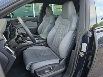 AUDI Q8 50 TDI quattro Tiptronic AHK Matrix