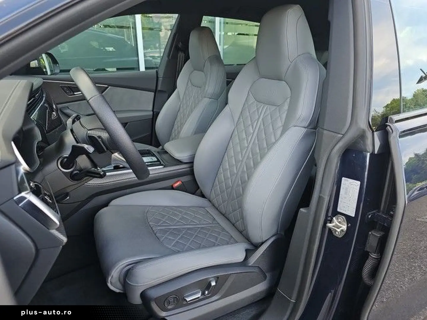 AUDI Q8 50 TDI quattro Tiptronic AHK Matrix
