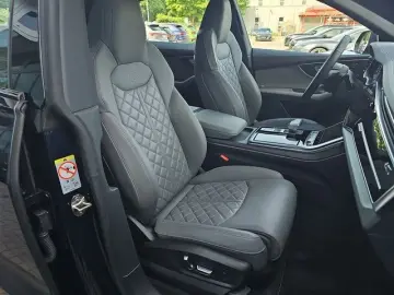 AUDI Q8 50 TDI quattro Tiptronic AHK Matrix