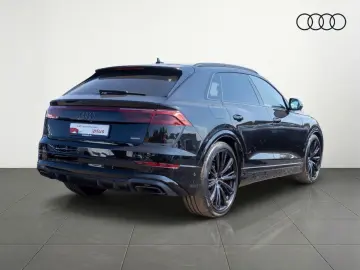 AUDI Q8 S line 60TFSIe qu Navi HuD Matrix AIR Standkl