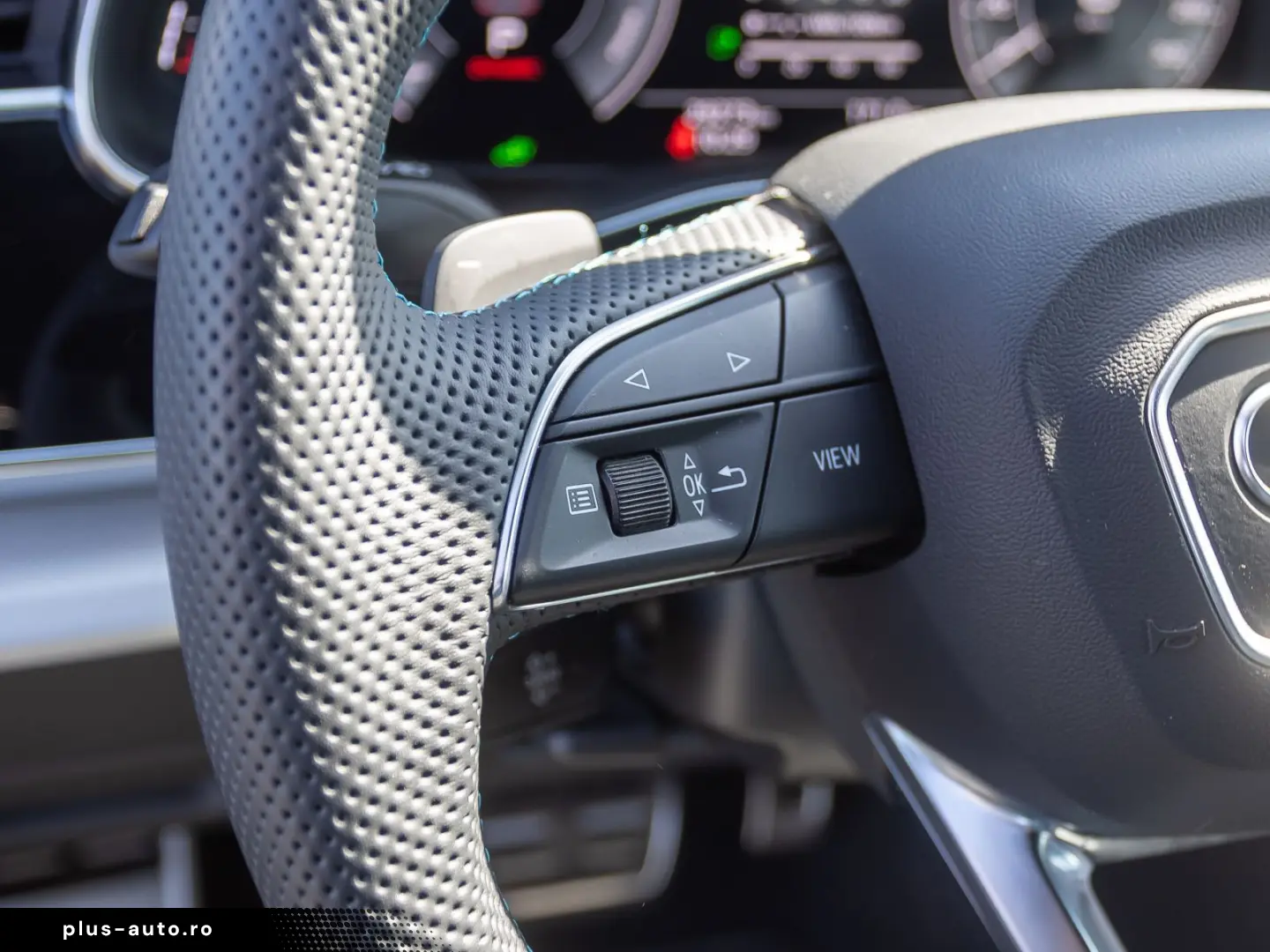 AUDI Q8 S line 60TFSIe qu Navi HuD Matrix AIR Standkl