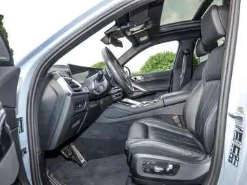 BMW X6 xDrive30d M Sport HUD PANO RFK NAVI LED PDC V