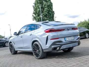 BMW X6 xDrive30d M Sport HUD PANO RFK NAVI LED PDC V