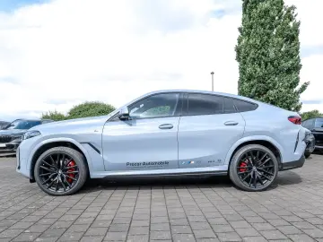 BMW X6 xDrive30d M Sport HUD PANO RFK NAVI LED PDC V