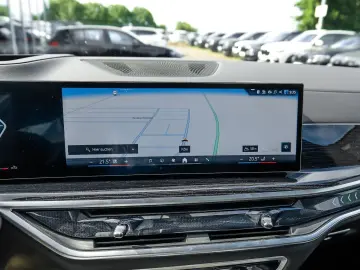 BMW X6 xDrive30d M Sport HUD PANO RFK NAVI LED PDC V