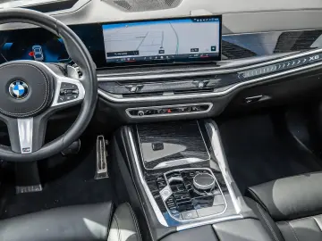 BMW X6 xDrive30d M Sport HUD PANO RFK NAVI LED PDC V