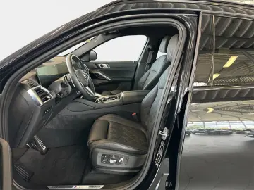 BMW X6 xDrive40d M Sport Pro AHK Pano Inno H K