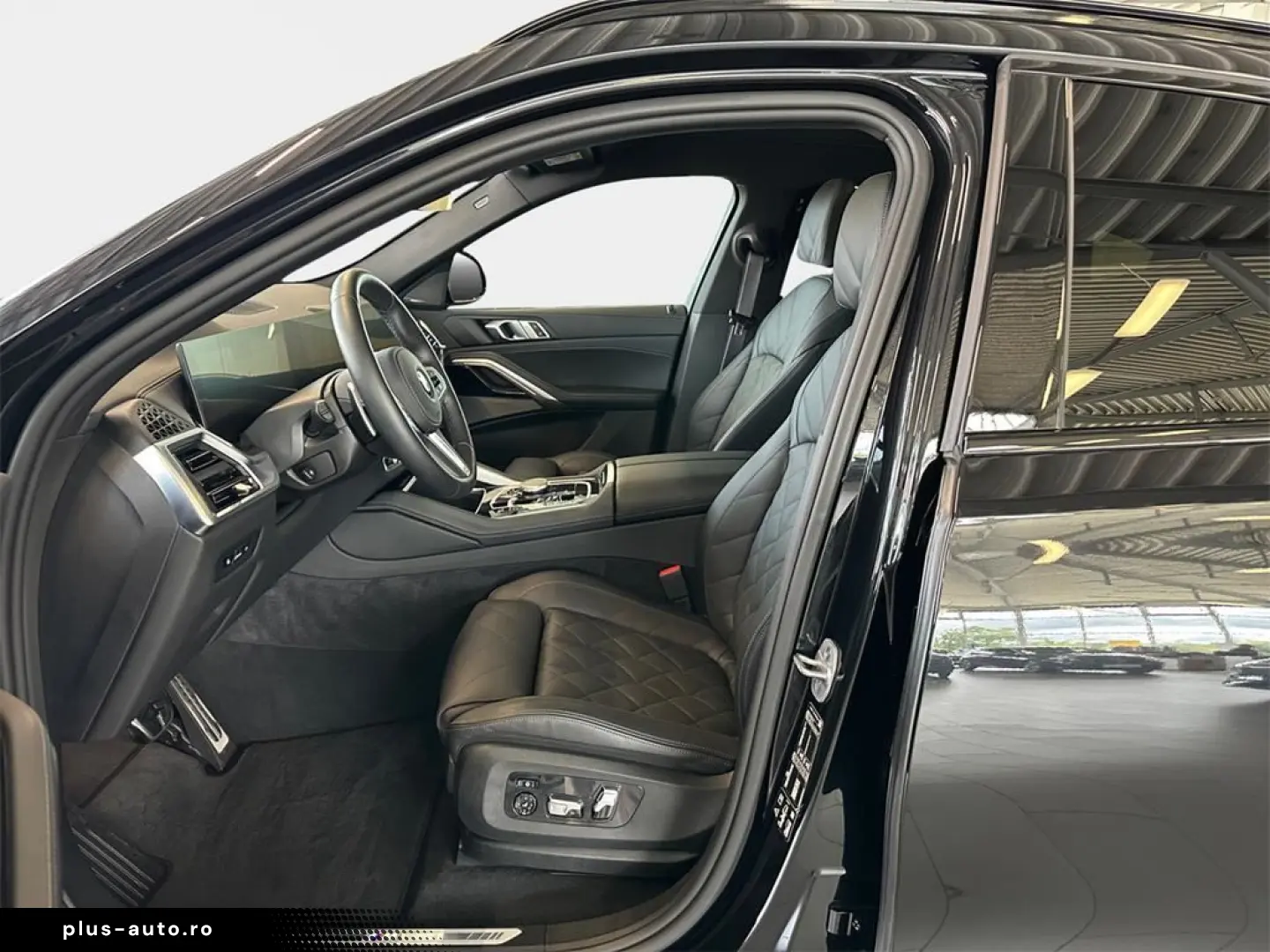 BMW X6 xDrive40d M Sport Pro AHK Pano Inno H K