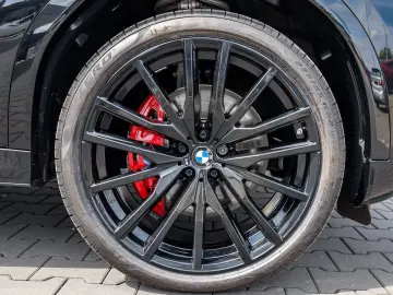 BMW X6 xDrive30d M Sport HUD PANO ACC AHK 360 KAM