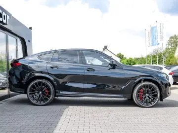 BMW X6 xDrive30d M Sport HUD PANO ACC AHK 360 KAM