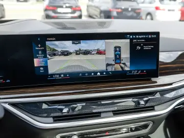 BMW X6 xDrive30d M Sport HUD PANO ACC AHK 360 KAM