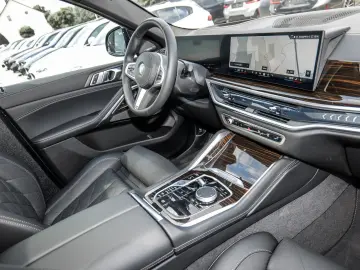 BMW X6 xDrive30d M Sport HUD PANO ACC AHK 360 KAM