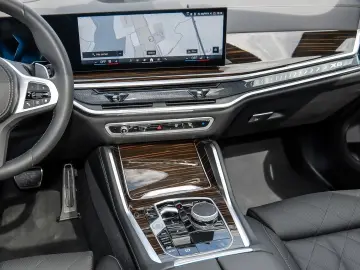 BMW X6 xDrive30d M Sport HUD PANO ACC AHK 360 KAM