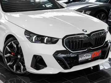 BMW 540xd M Sport Pro 3xTV Head B&W Dist 360 Pano 20