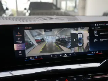 BMW 540xd M Sport Pro 3xTV Head B&W Dist 360 Pano 20