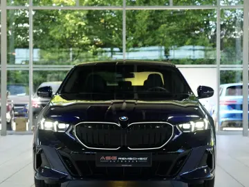 BMW 540 d Limousine xD M Sport Pro 1.H  Pano  Schale