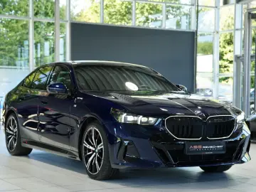 BMW 540 d Limousine xD M Sport Pro 1.H  Pano  Schale