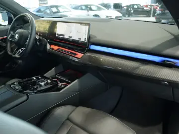 BMW 540 d Limousine xD M Sport Pro 1.H  Pano  Schale