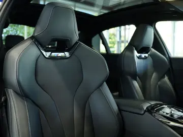 BMW 540 d Limousine xD M Sport Pro 1.H  Pano  Schale