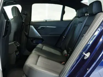 BMW 540 d Limousine xD M Sport Pro 1.H  Pano  Schale