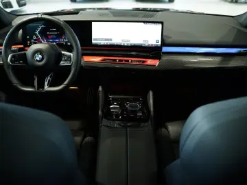 BMW 540 d Limousine xD M Sport Pro 1.H  Pano  Schale
