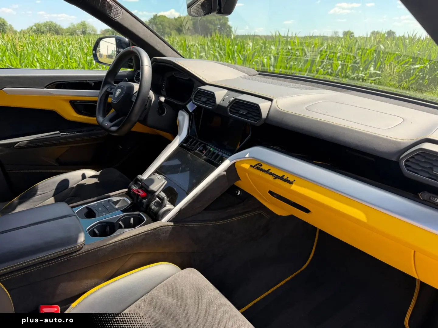 LAMBORGHINI Urus S Pano Service neu